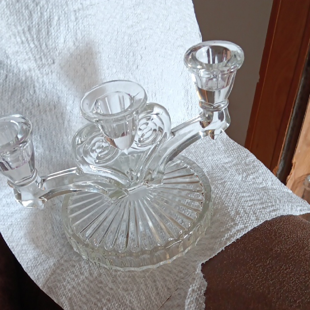 Elegant Clear Glass Triple Candle Holder